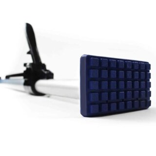 Clamping beams for securing loads with slight scratches