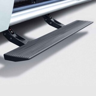 seitliche vollautomatische Trittstufe für Renault Master L2 - ab 2024